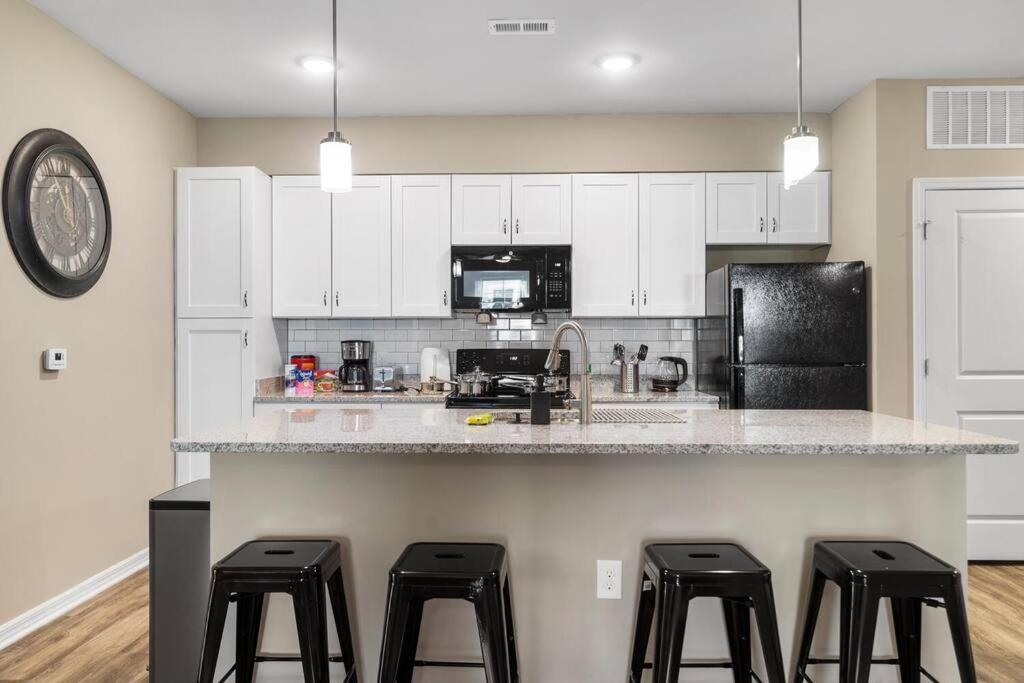 Elegant 2 Bed/2 Bath Apartment In Melbourne Fl Kültér fotó