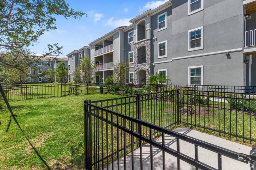 Elegant 2 Bed/2 Bath Apartment In Melbourne Fl Kültér fotó